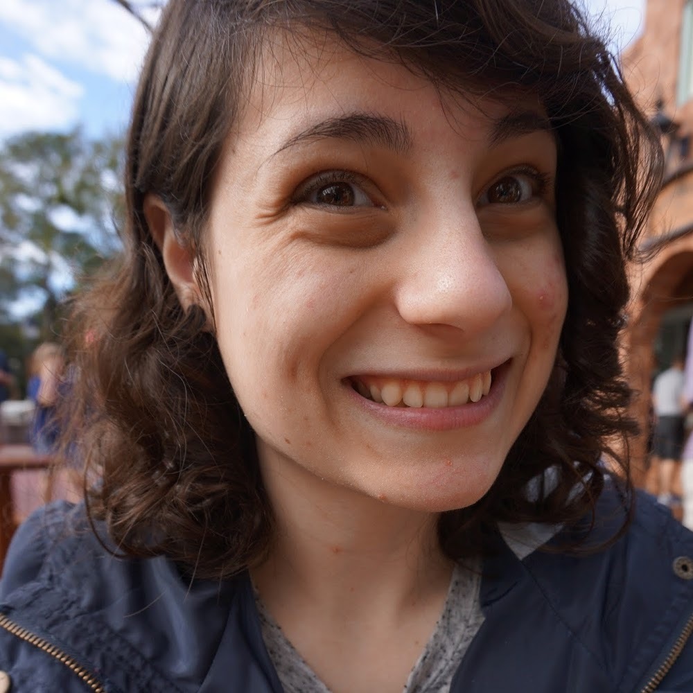 Meet your Posher, Cassie